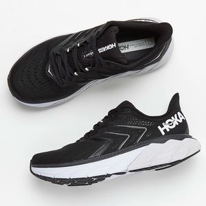Hoka One One Arahi 5 Athletic Running Shoes Black White Gray Women’s Size 8.5